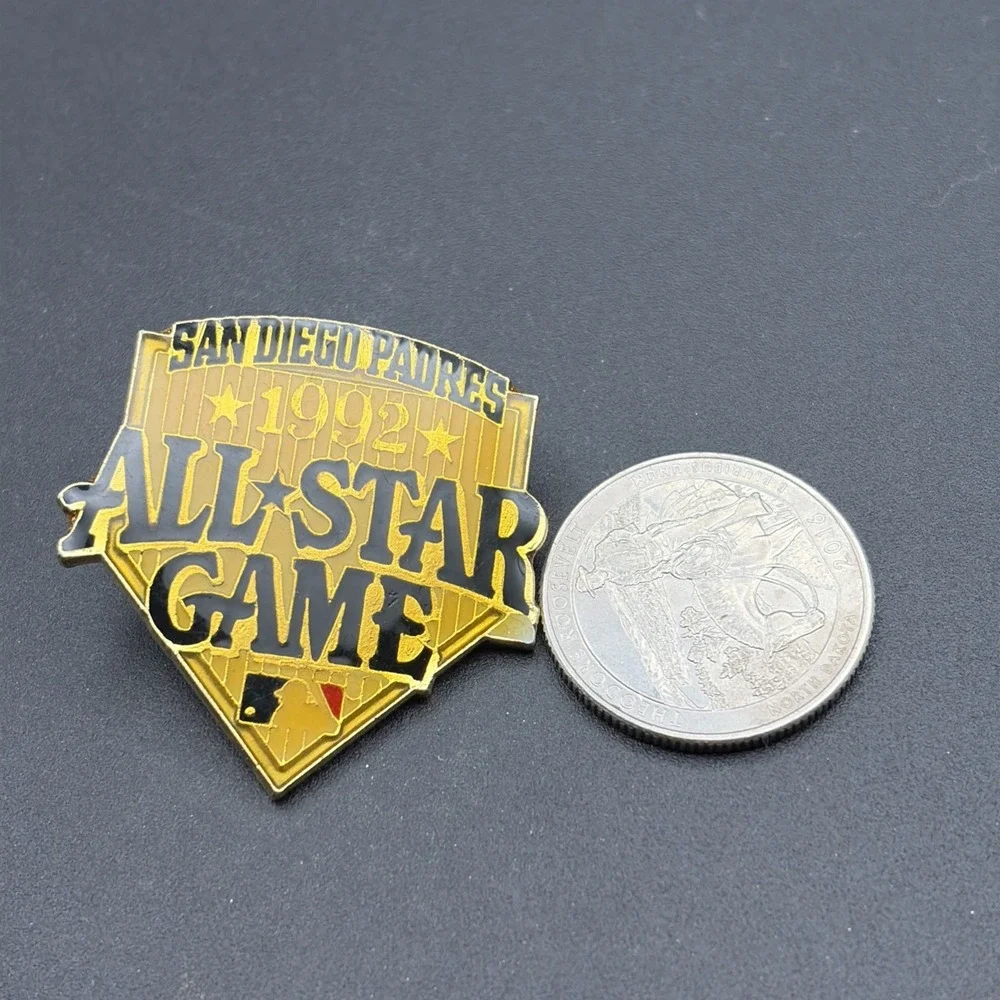 San Diego Padres 1992 All Star Game MLB Baseball‎ Team Lapel Hat Pin